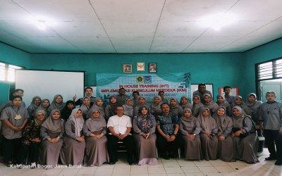 In House Training  Implementasi Kurikulum Merdeka SMP N 2 Jasinga